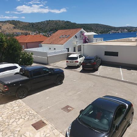 Apartman Slavica Rogoznica  Luaran gambar